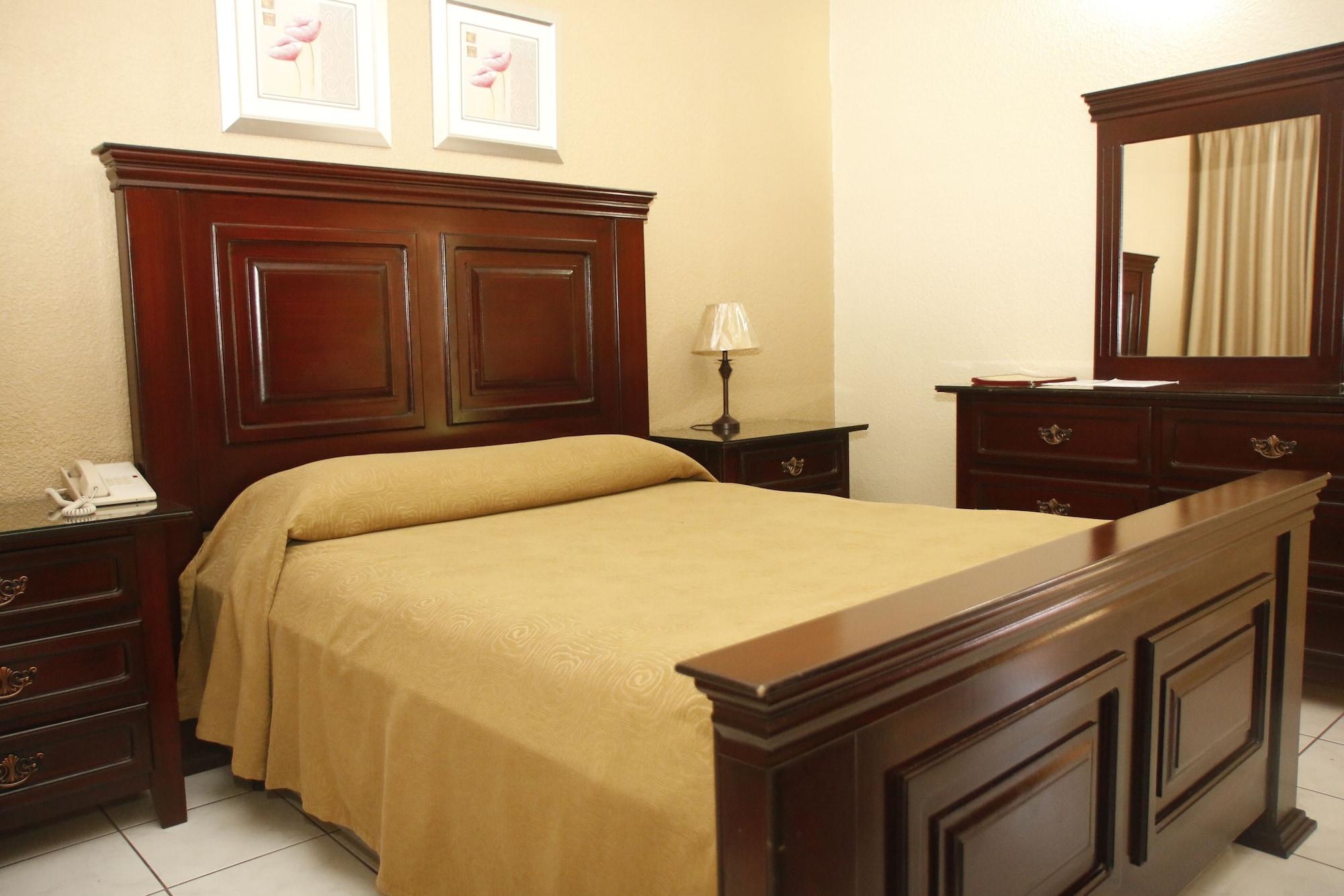 Hotel La Quinta La Ceiba Buitenkant foto